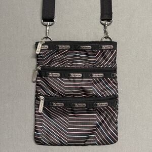 LeSportsac Black Striped Crossbody Travel Bag Multicolor 3 Zipper Adjustable‎